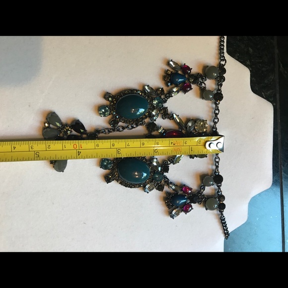 Stunning Statement Necklace✨⚡️✨ - Picture 8 of 10